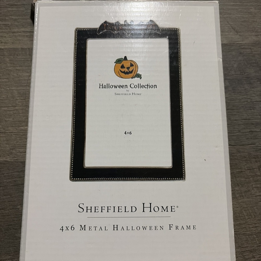 Sheffield Home Halloween Collection 4x6 Metal Frame Trick Or Treat Bat